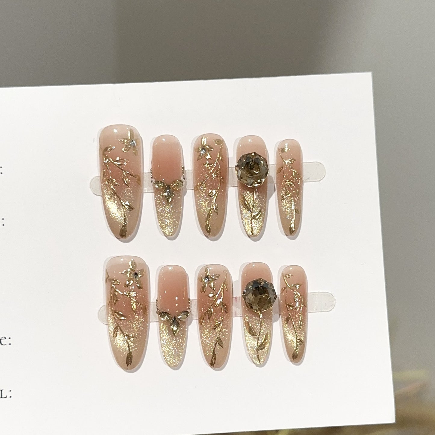 Handmade Press On Nails C374