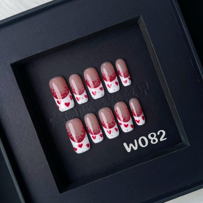 Handmade press on nail W082