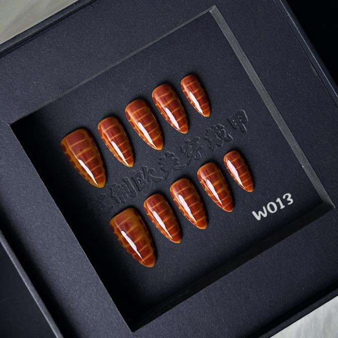 Handmade press on nail W013