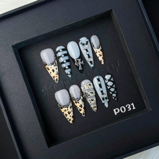 Handmade press on nail P031