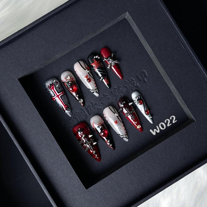 Handmade press on nail W022