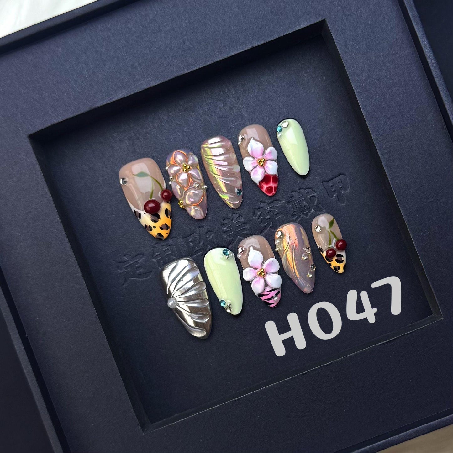 Handmade press on nail H047