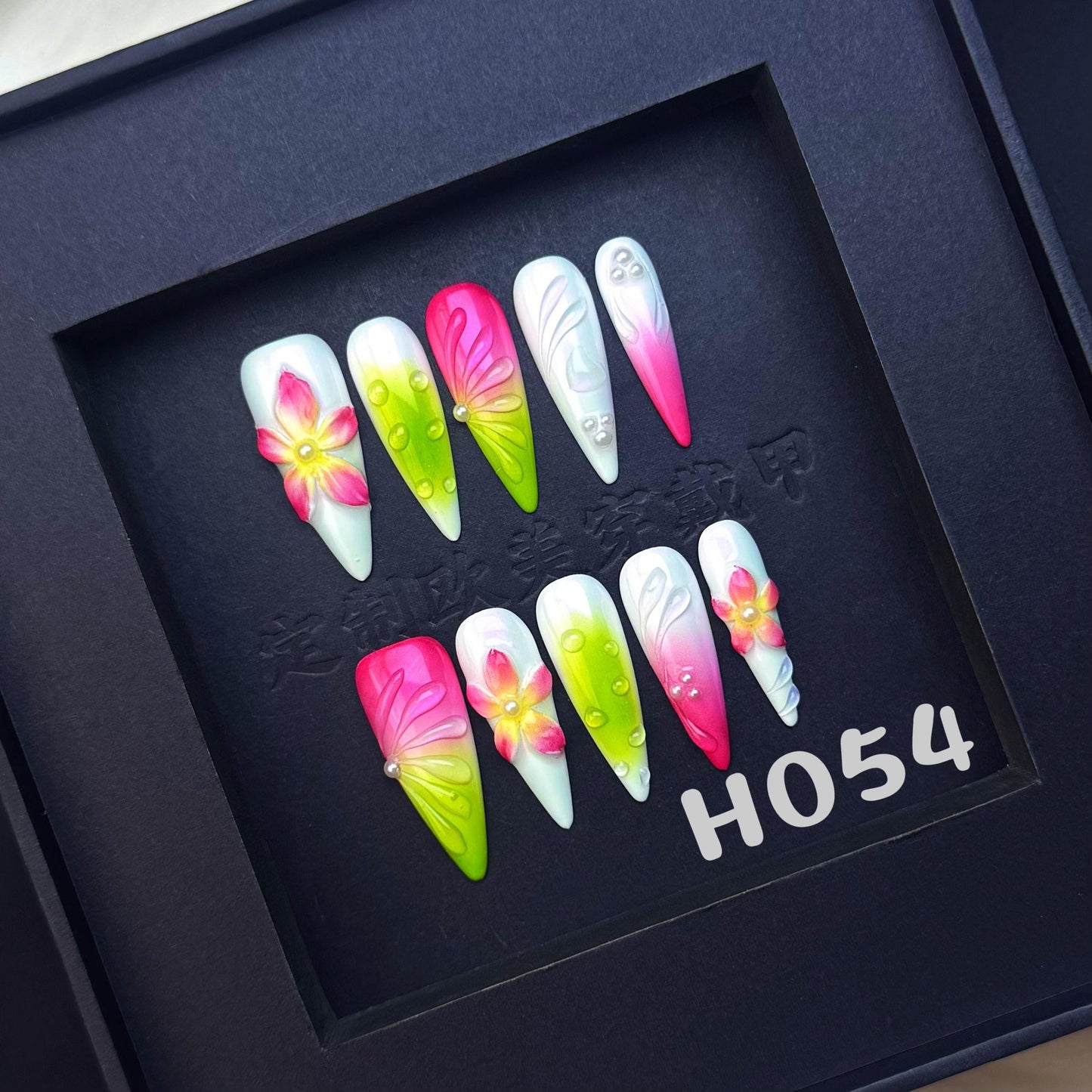 Handmade press on nail H054