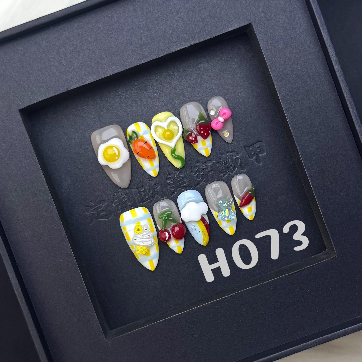 Handmade press on nail H073