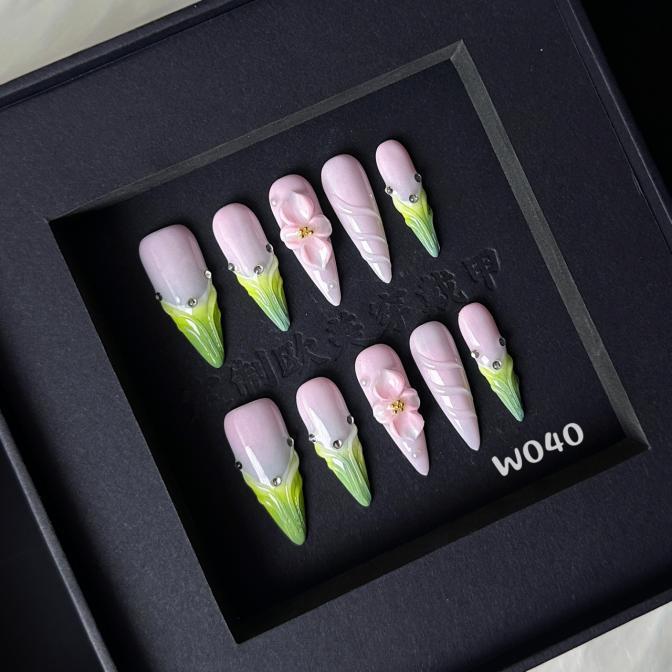 Handmade press on nail W040