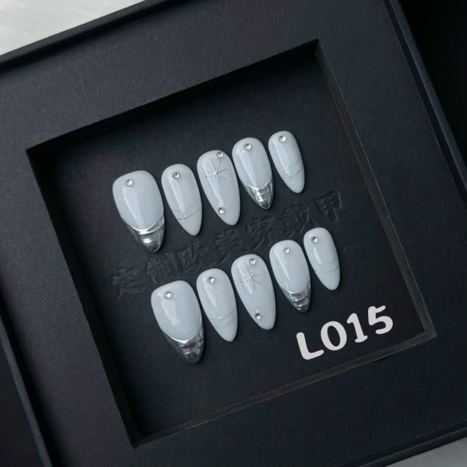 Handmade press on nail L015