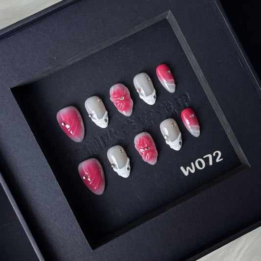 Handmade press on nail W072