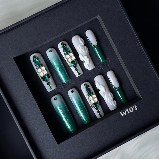 Handmade press on nail W103