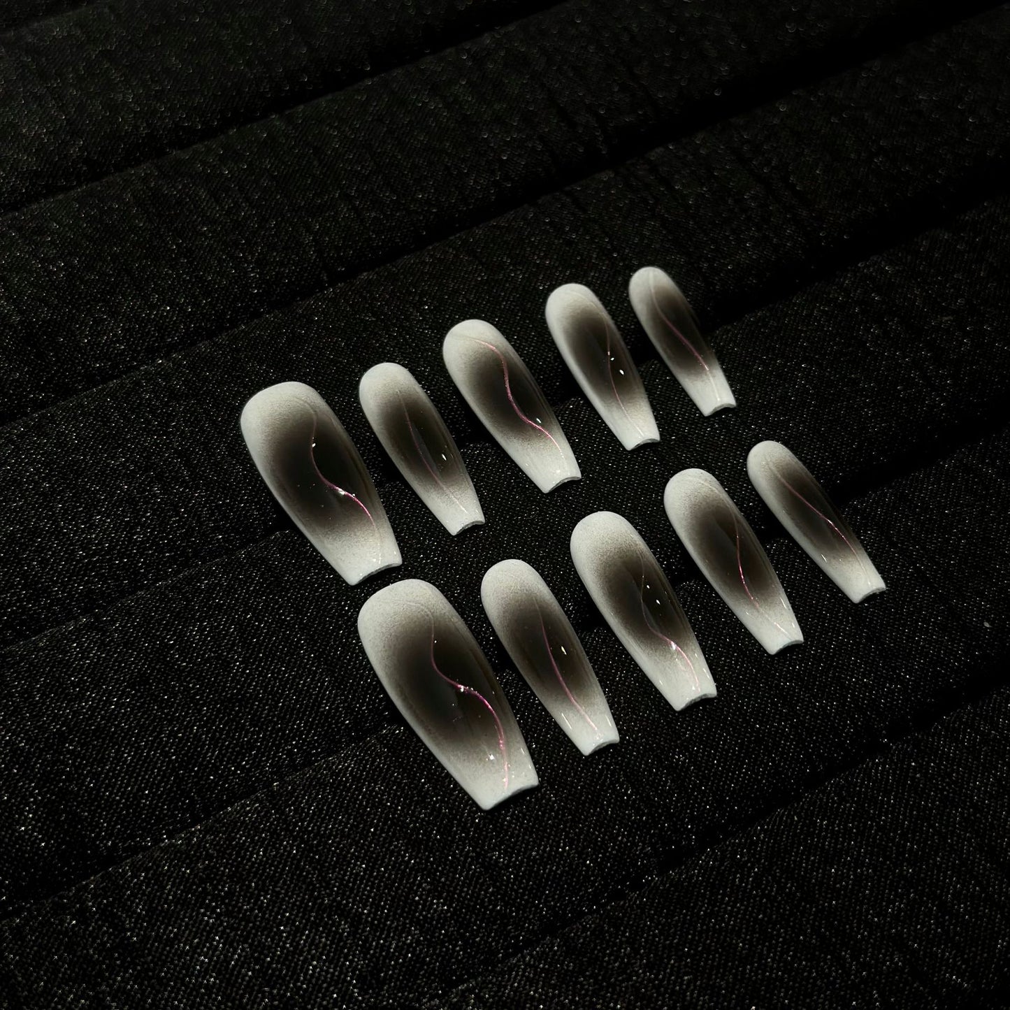 Handmade Press On Nails B072