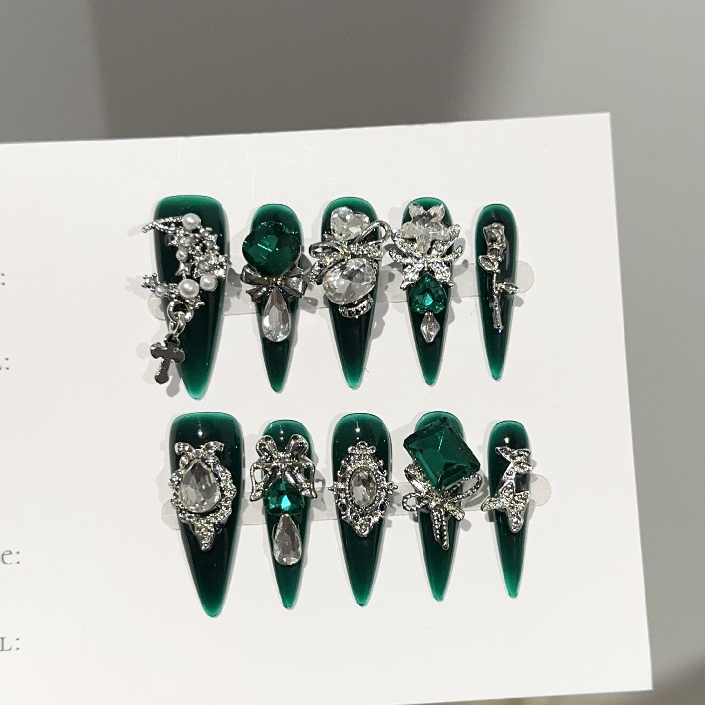 Handmade Press On Nails C371