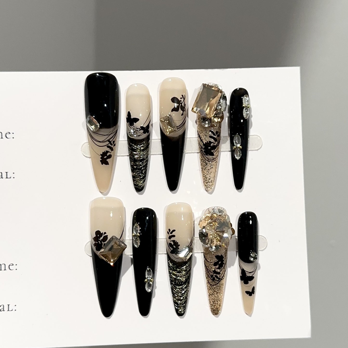 Handmade Press On Nails C372