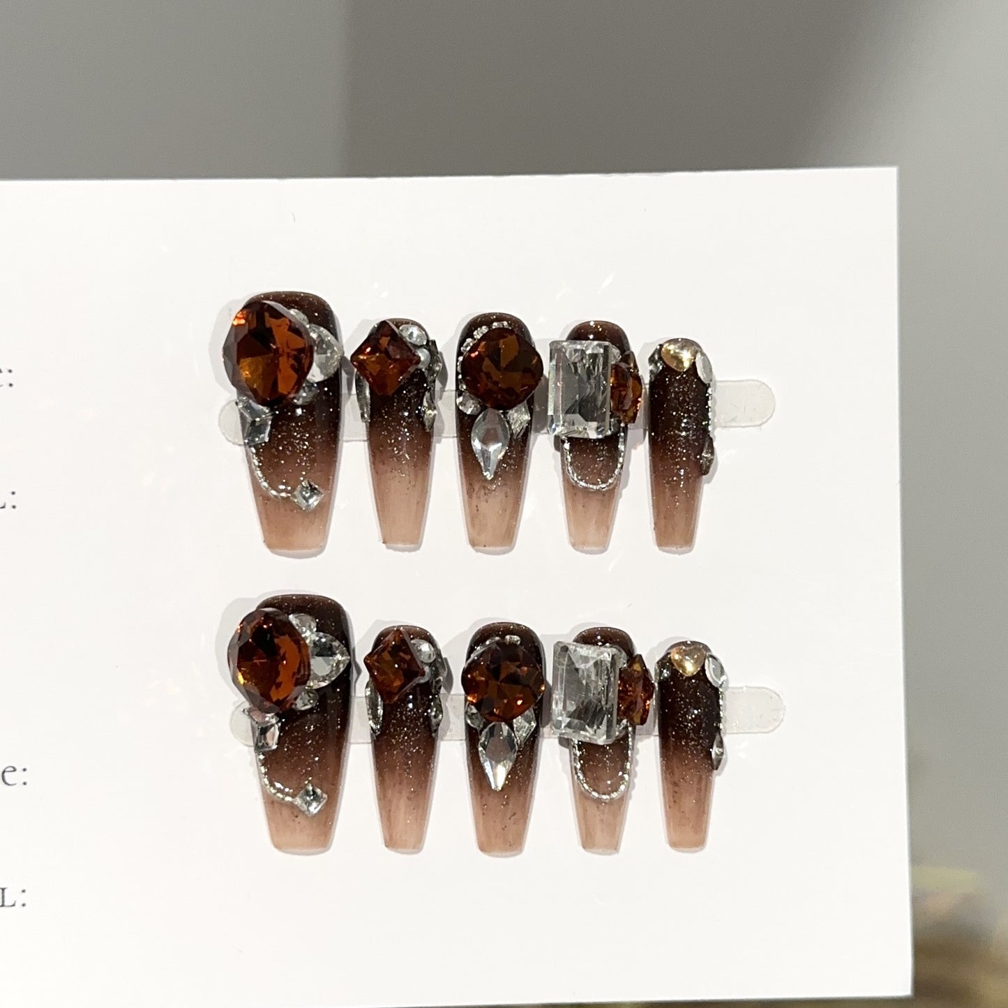 Handmade Press On Nails C375