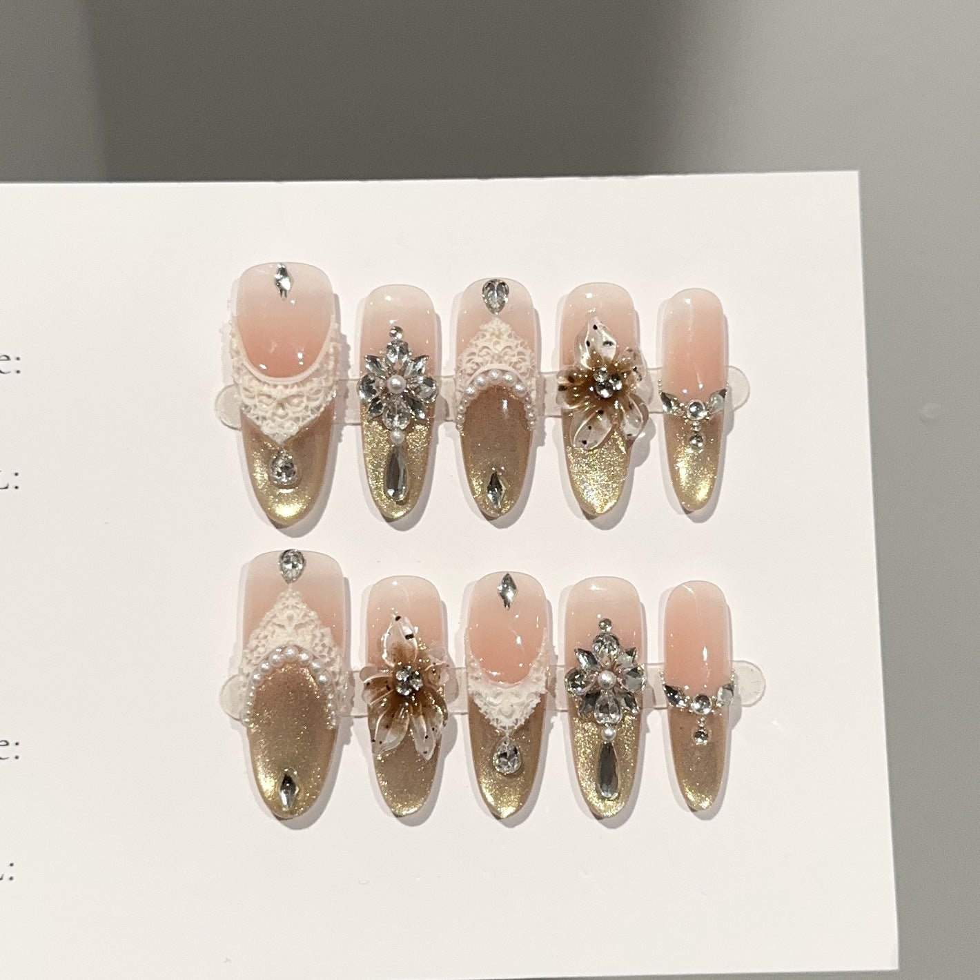 Handmade Press On Nails C380