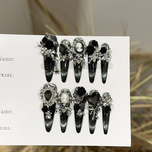 Handmade Press On Nails C395
