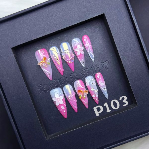 Handmade press on nail P103
