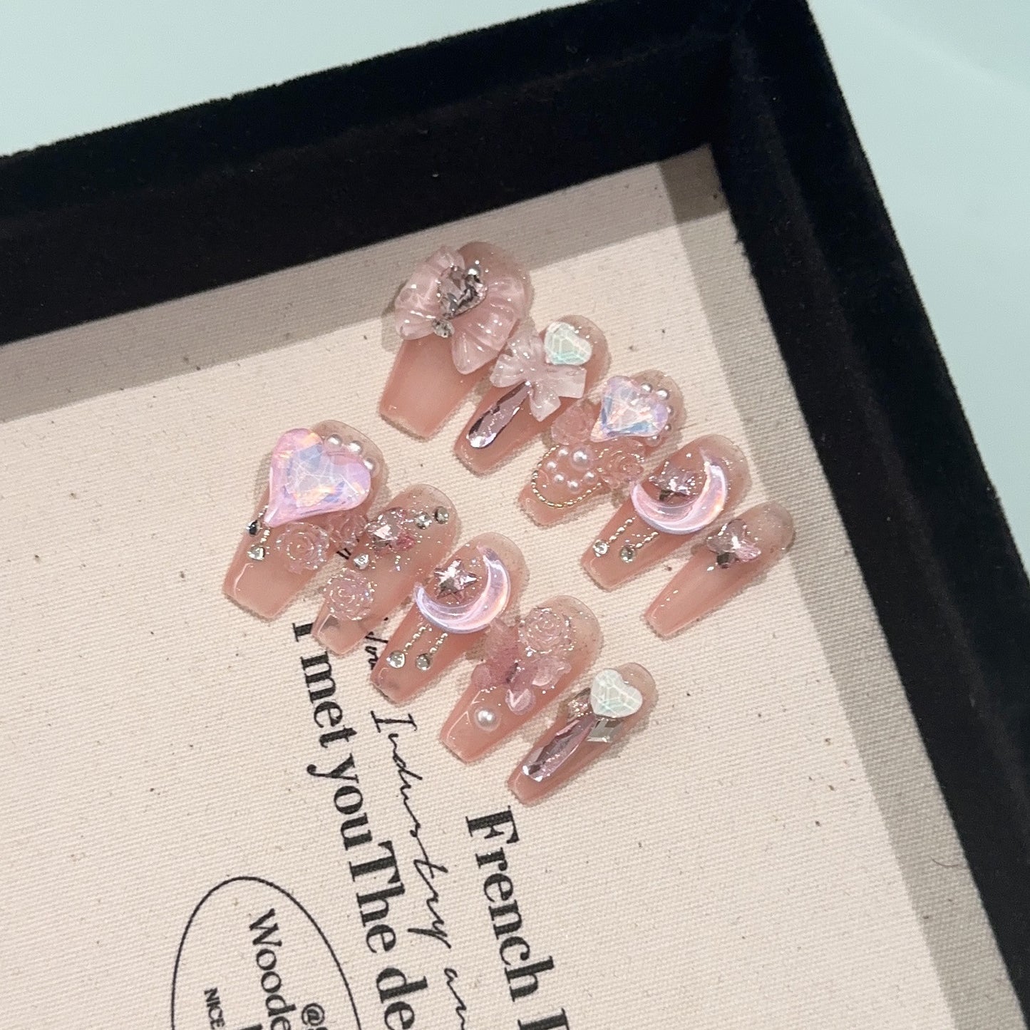 Handmade Press On Nails C102