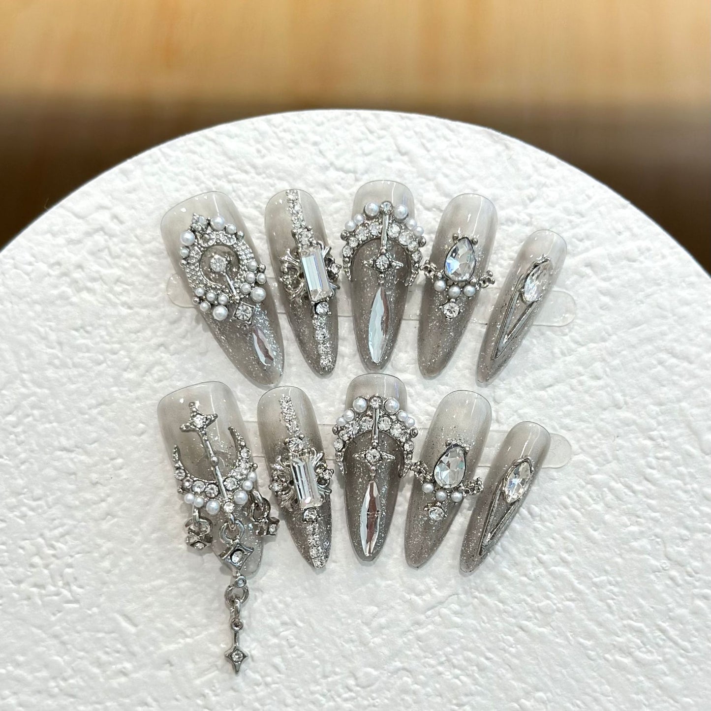 Handmade Press On Nails B001