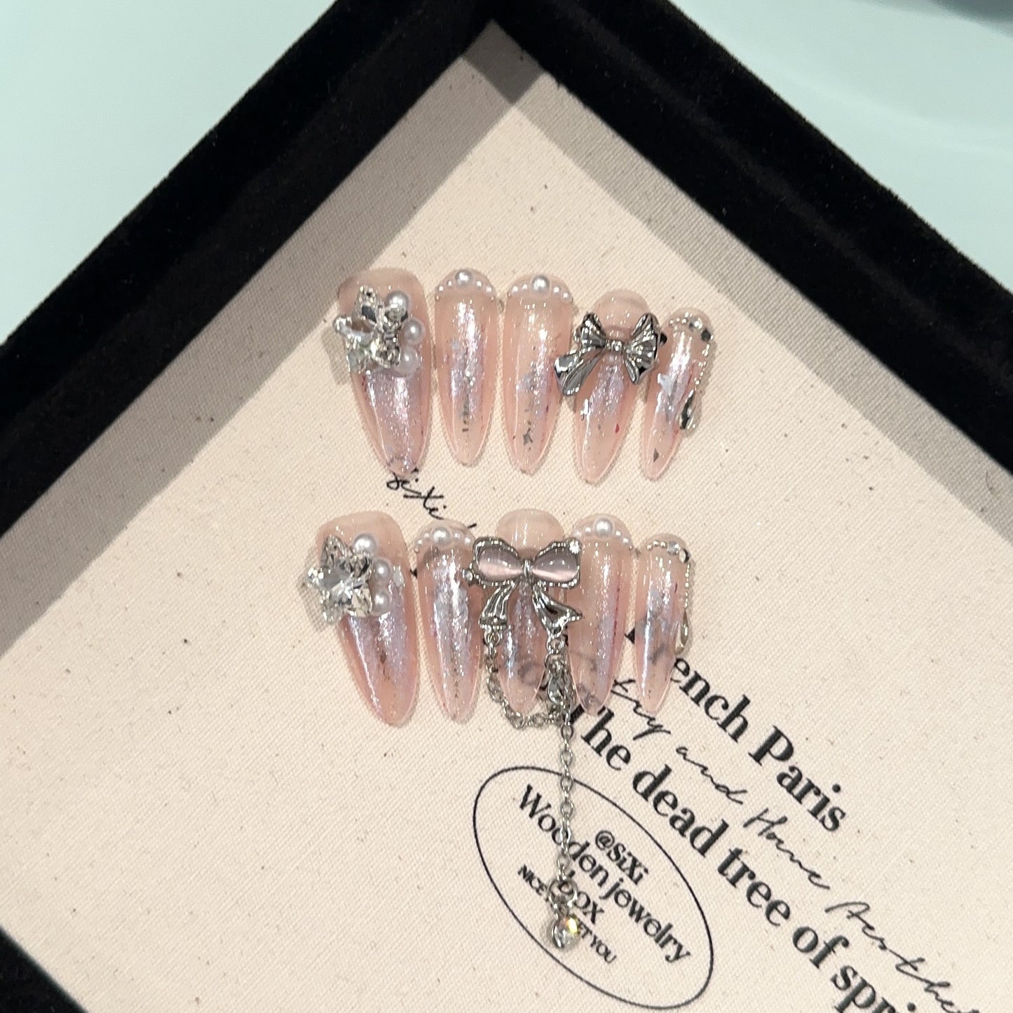 Handmade Press On Nails C095