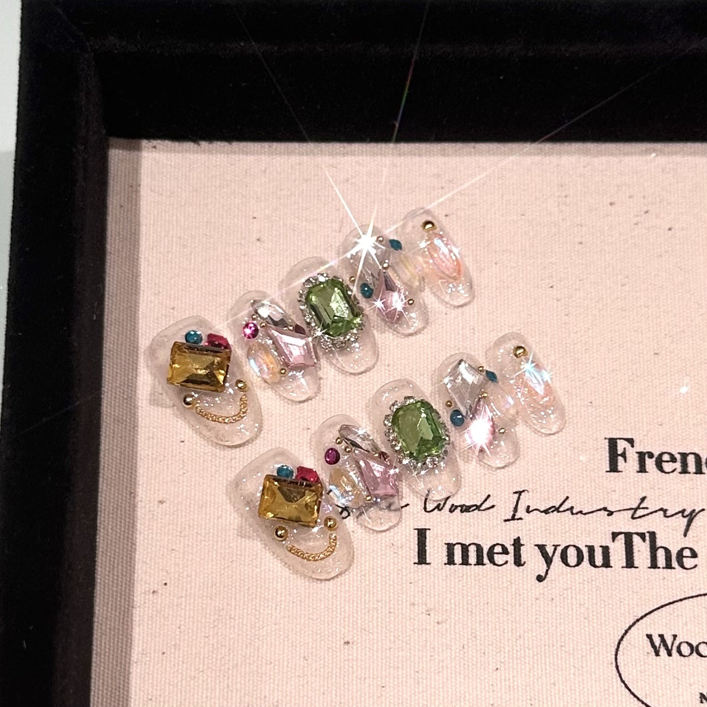 Handmade Press On Nails C096