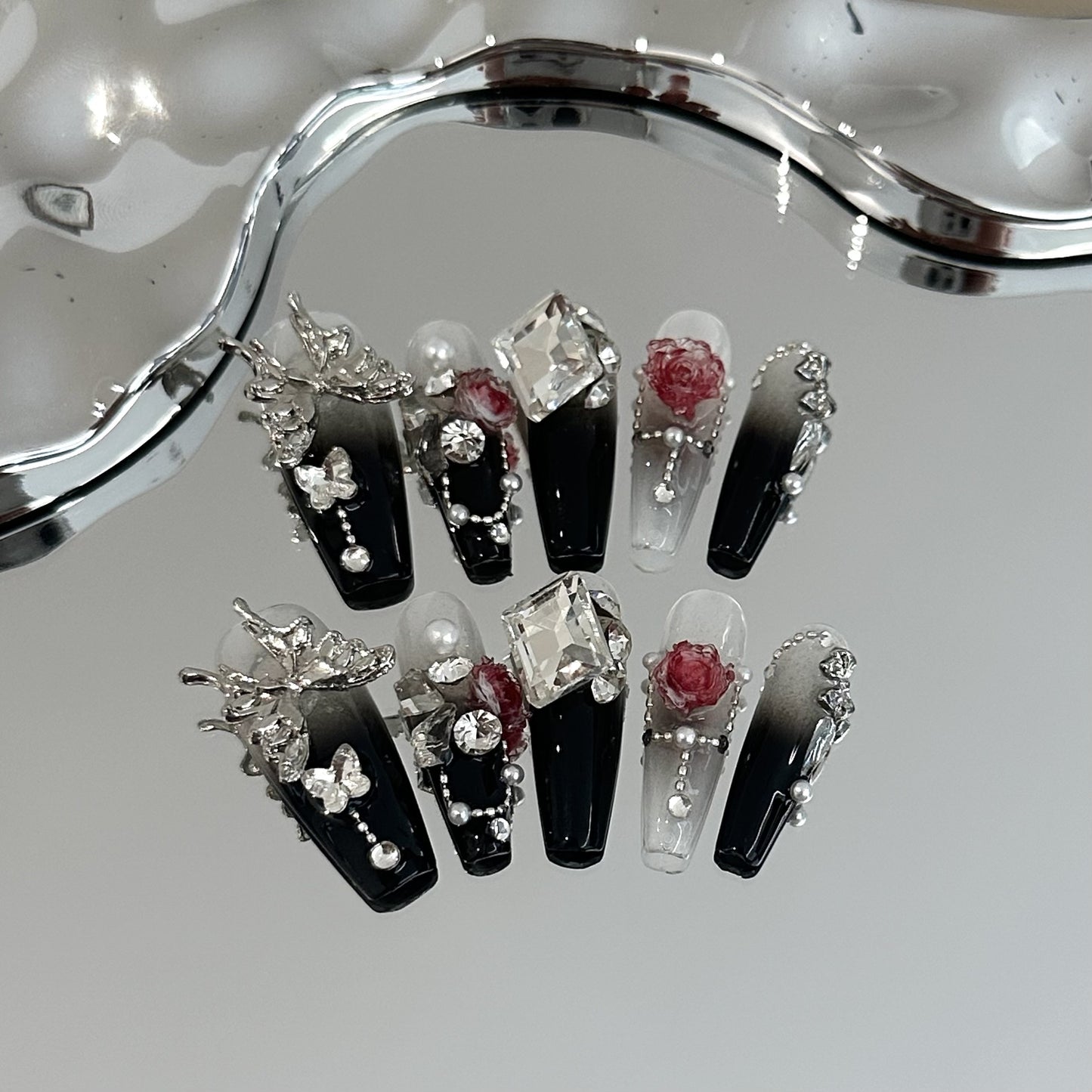 Handmade Press On Nails B109