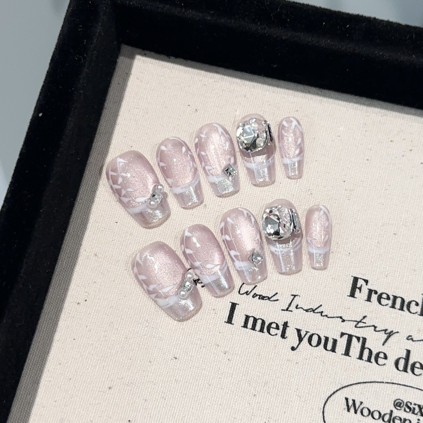 Handmade Press On Nails C128