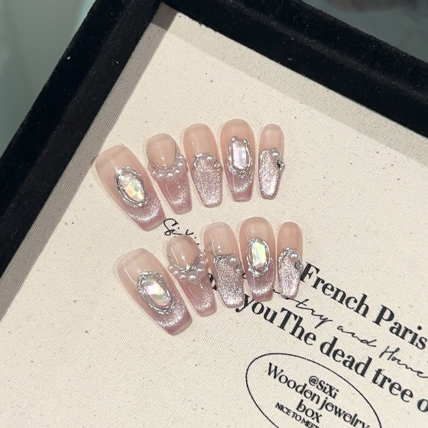 Handmade Press On Nails C130