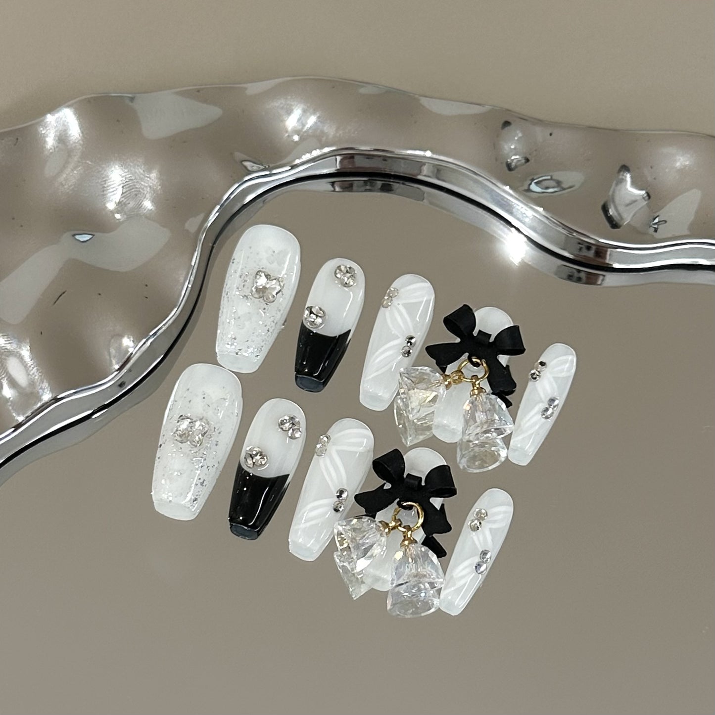 Handmade Press On Nails B139
