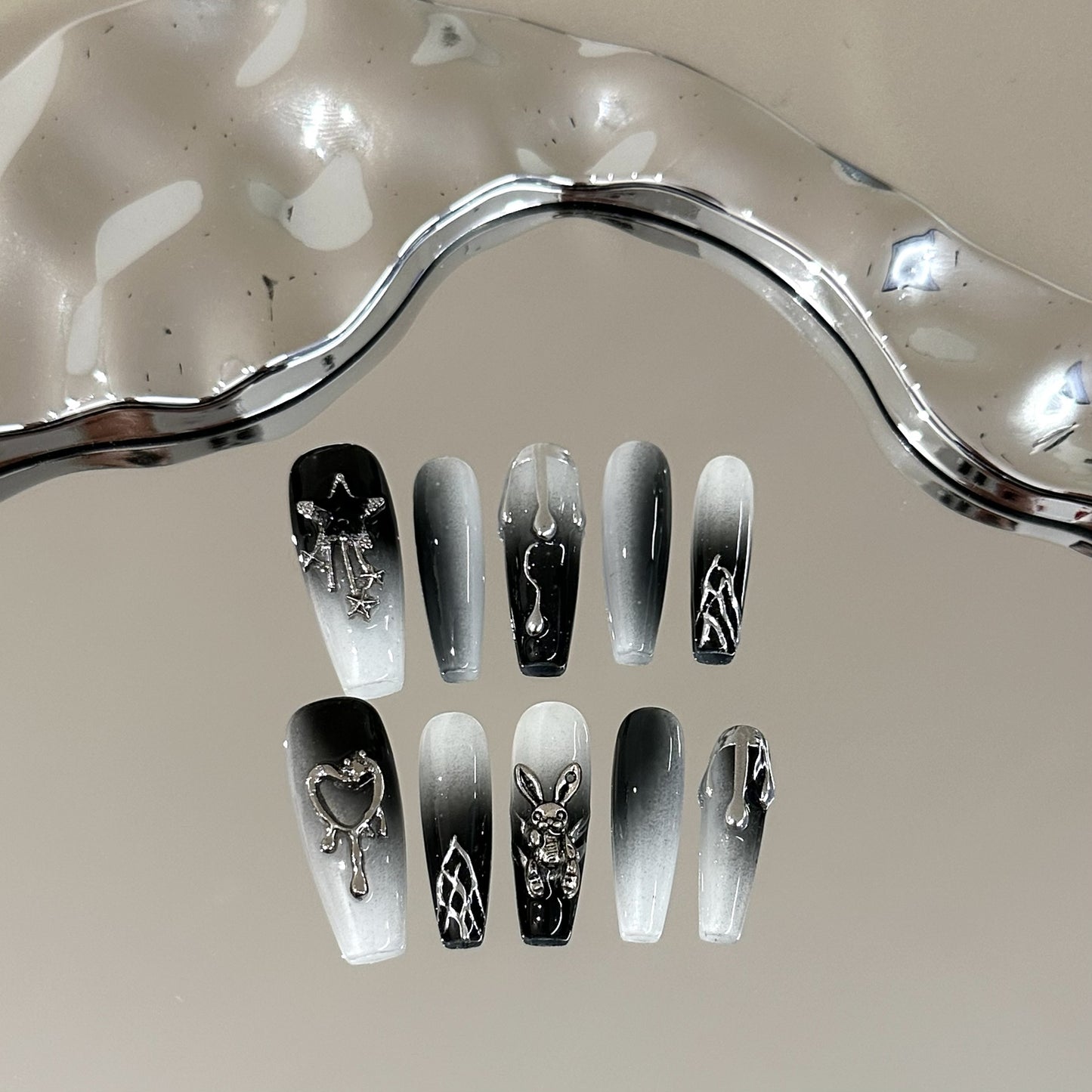 Handmade Press On Nails B150