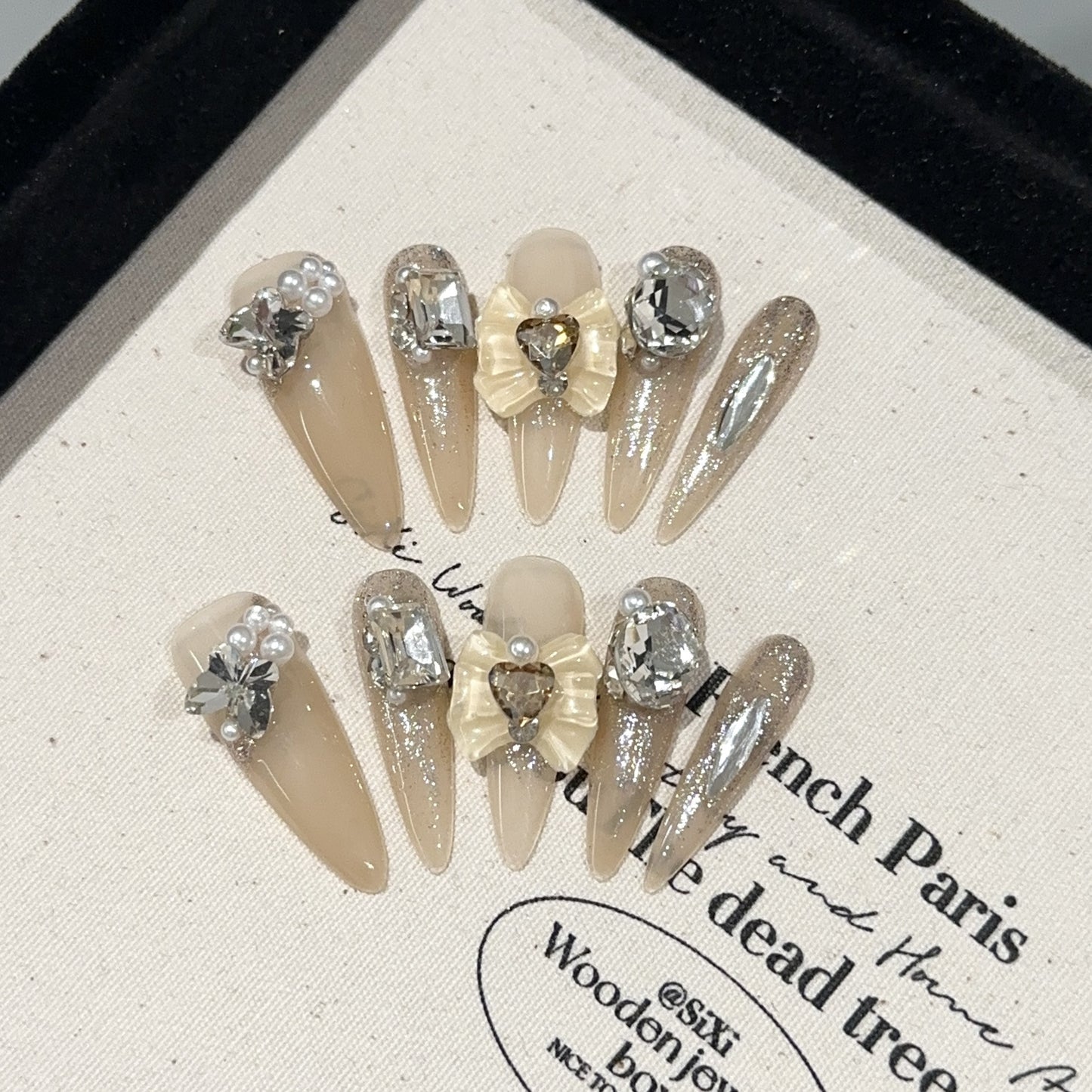 Handmade Press On Nails C152