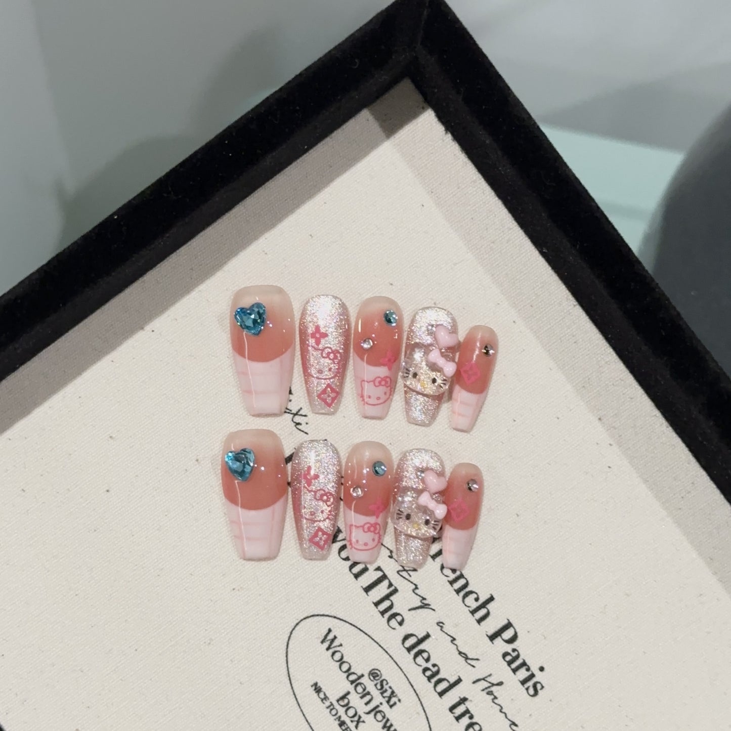 Handmade Press On Nails C164