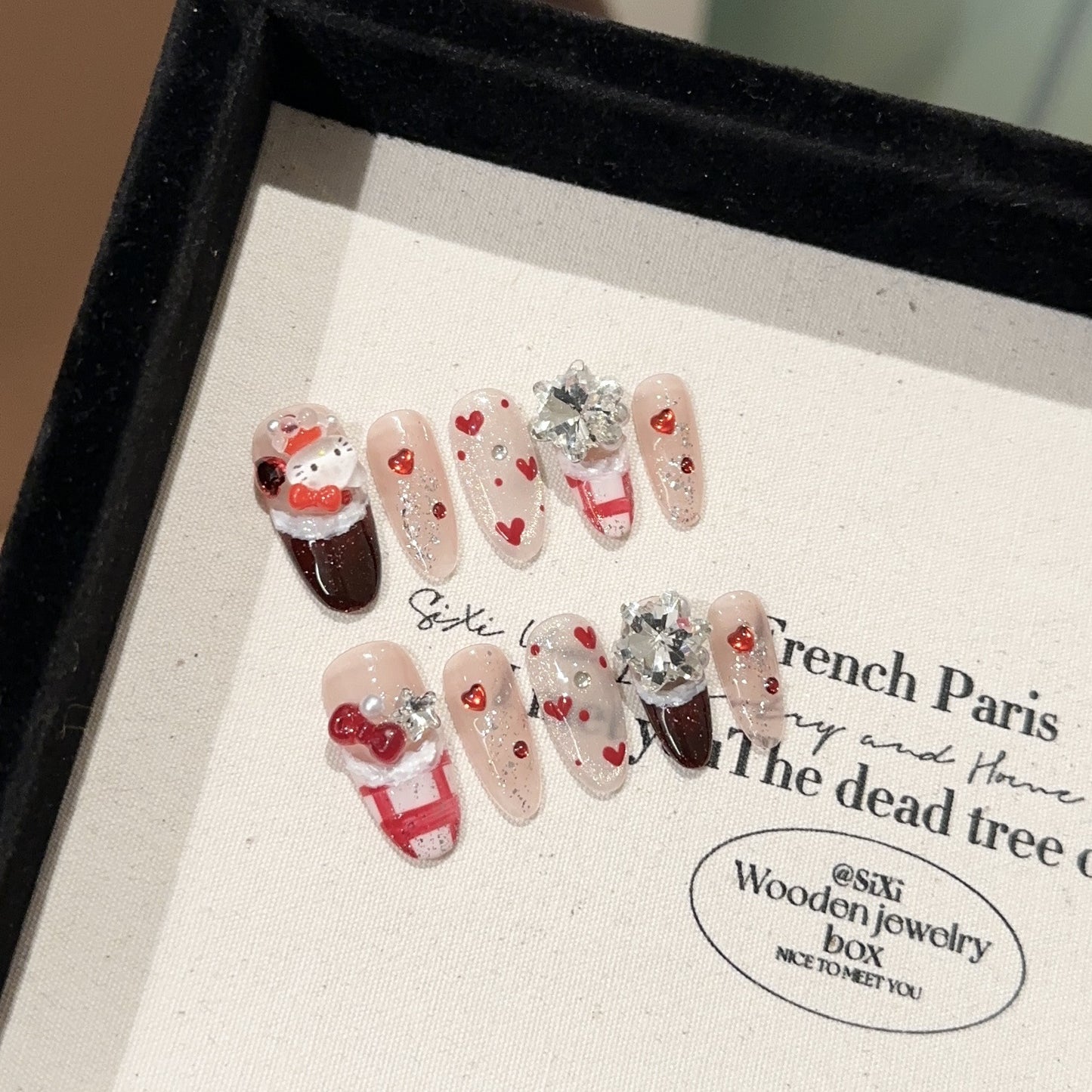 Handmade Press On Nails C176