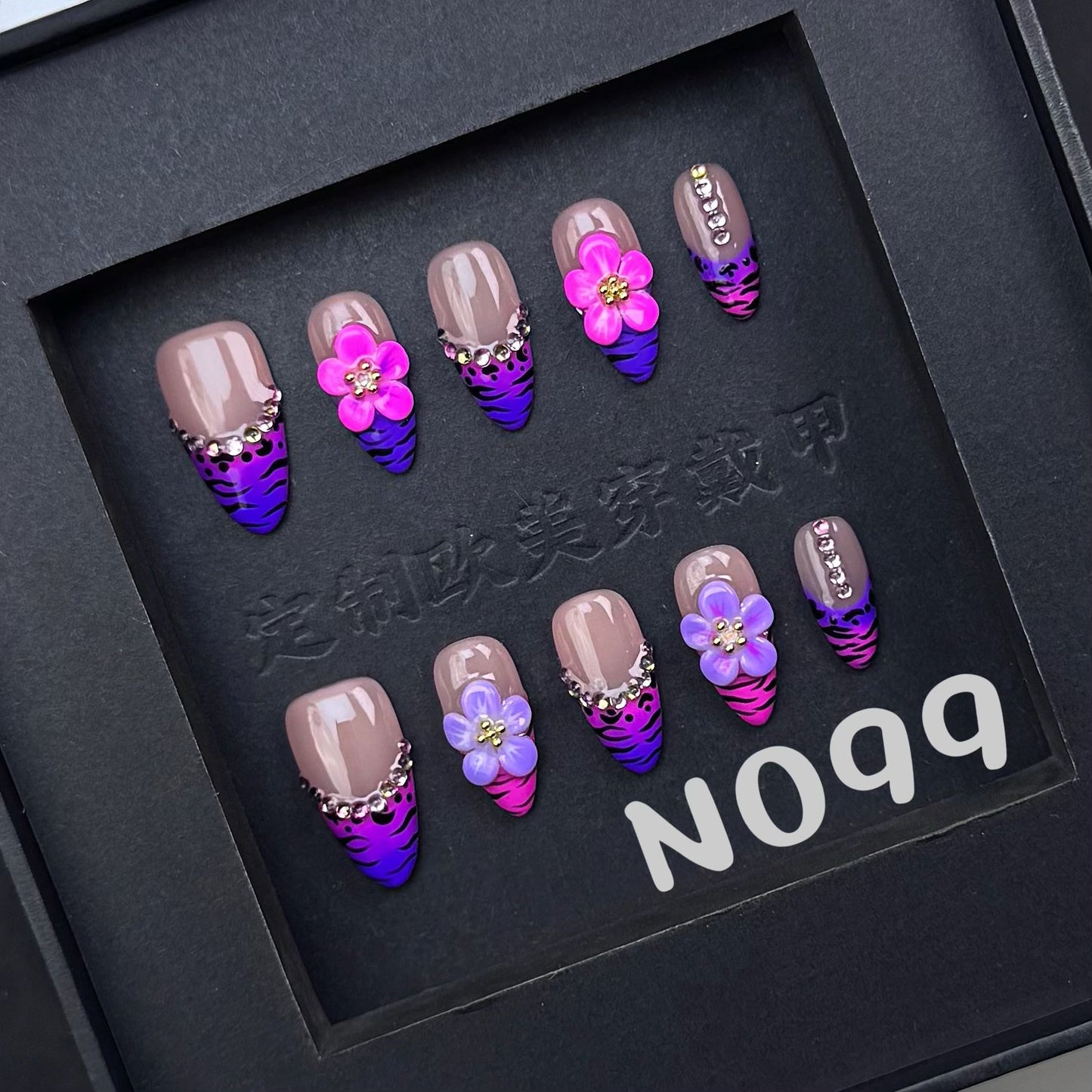 Handmade press on nail N099