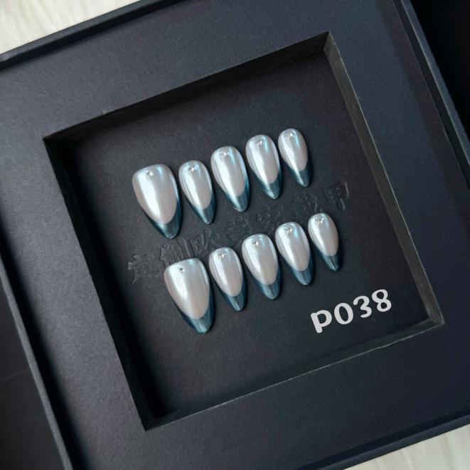 Handmade press on nail P038