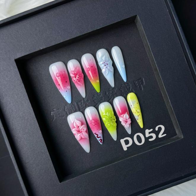 Handmade press on nail P052