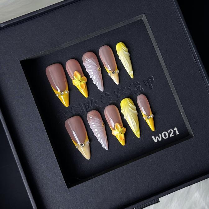 Handmade press on nail W021