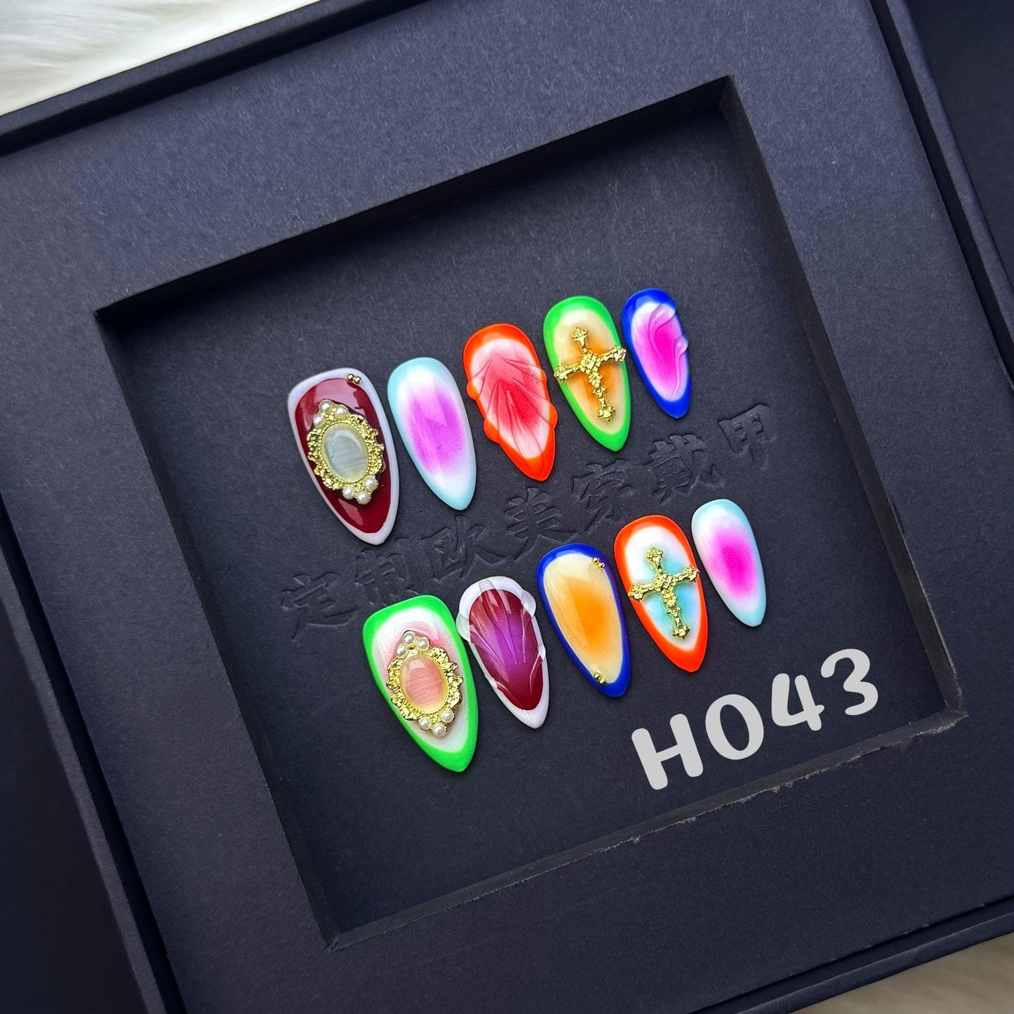 Handmade press on nail H043