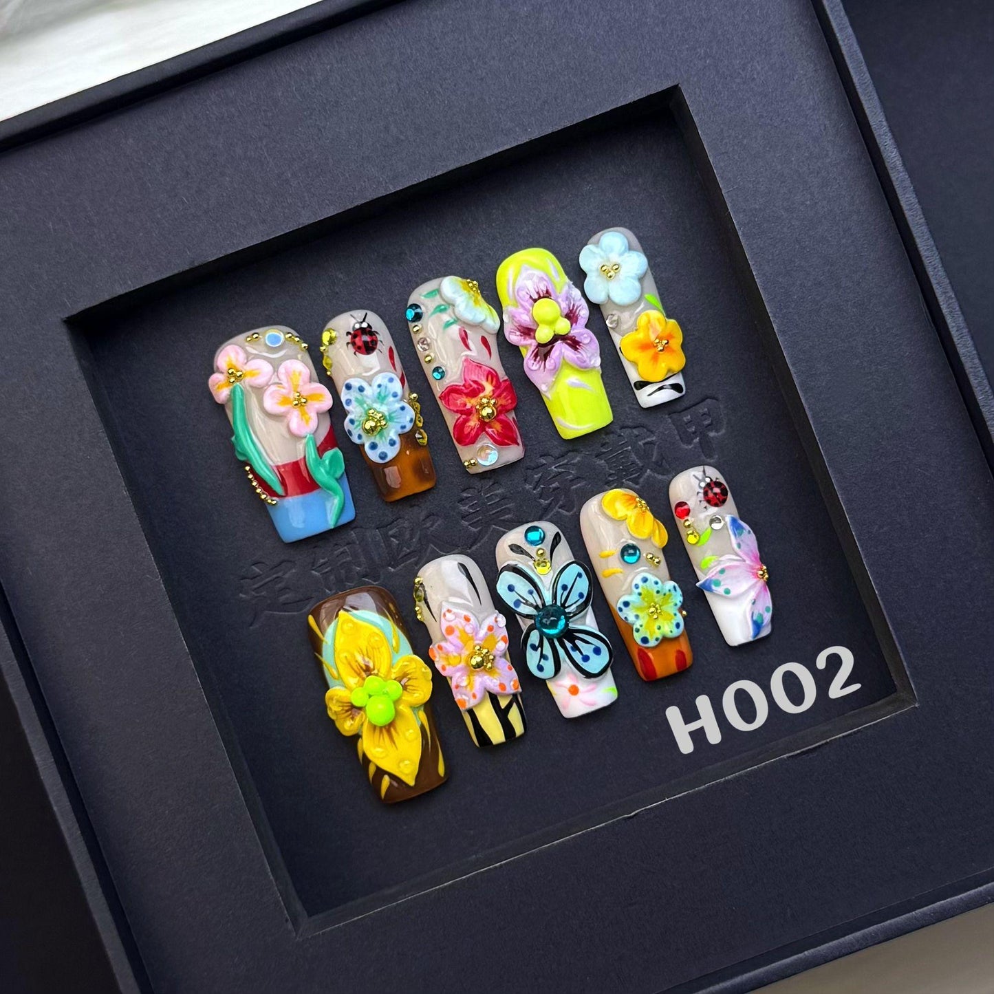 Handmade press on nail H002