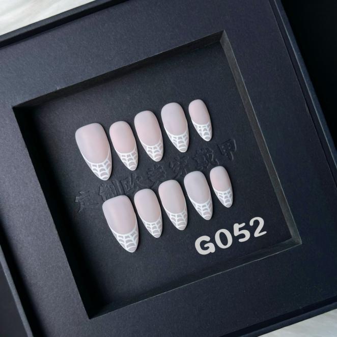 Handmade press on nail G052