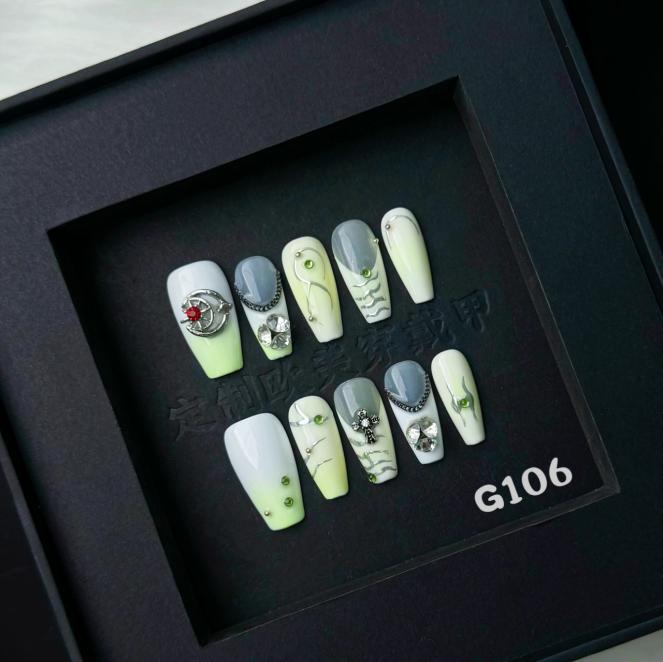 Handmade press on nail G106