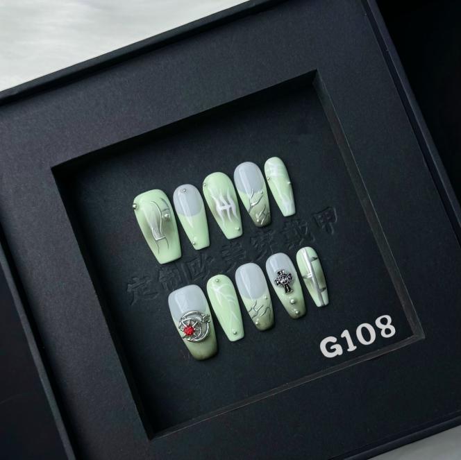 Handmade press on nail G108