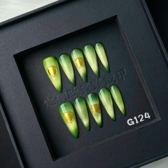 Handmade press on nail G124