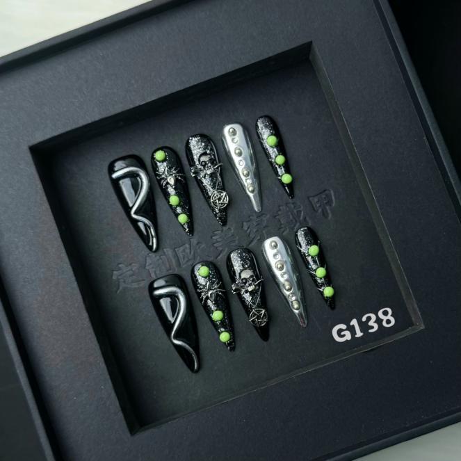 Handmade press on nail G138