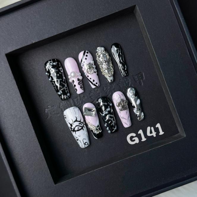Handmade press on nail G141