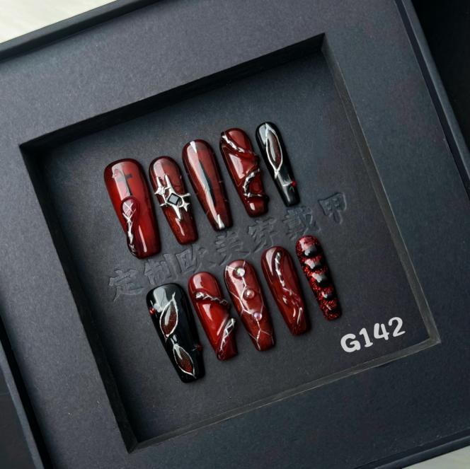 Handmade press on nail G142