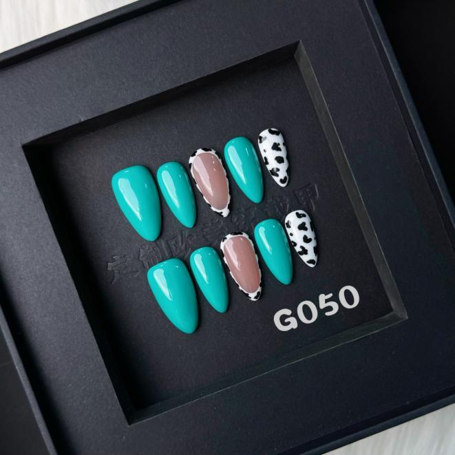 Handmade press on nail G050