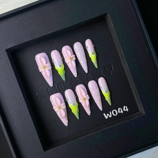 Handmade press on nail W044