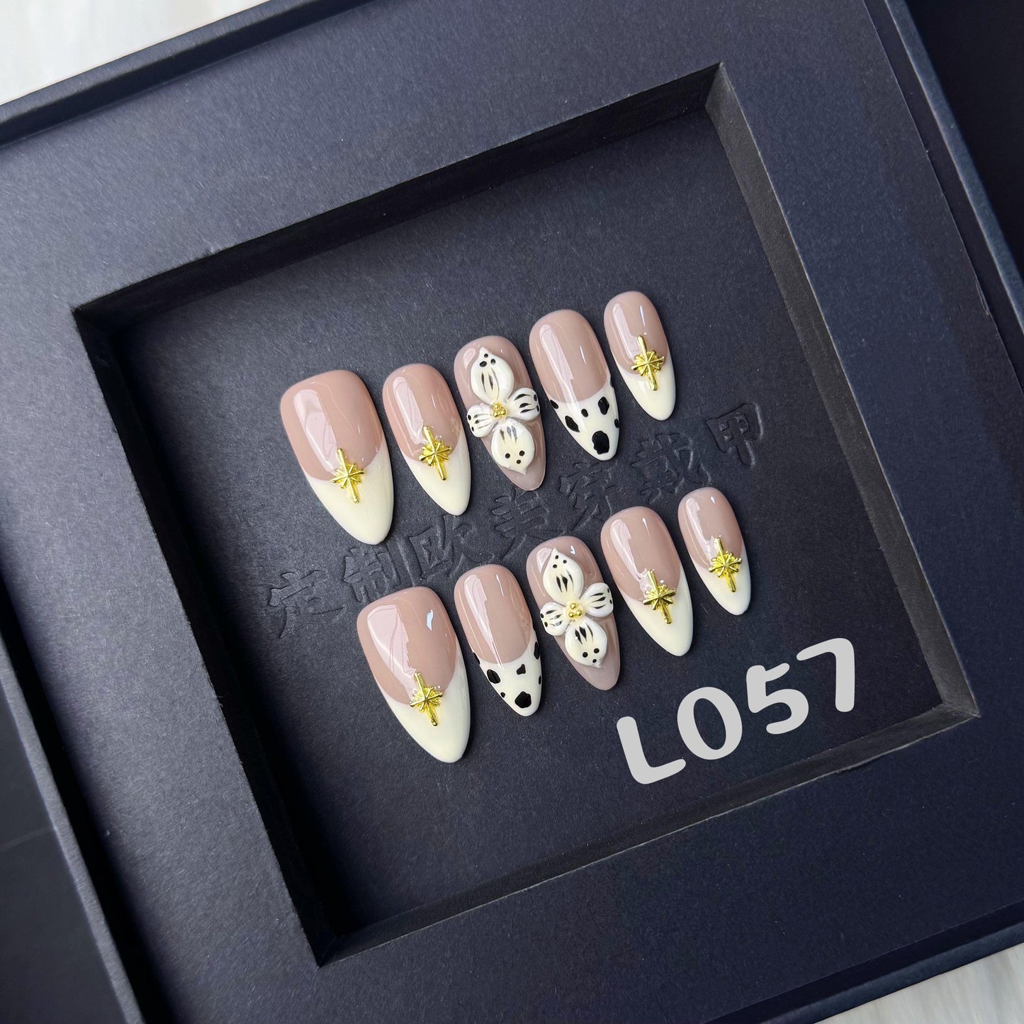 Handmade press on nail L057