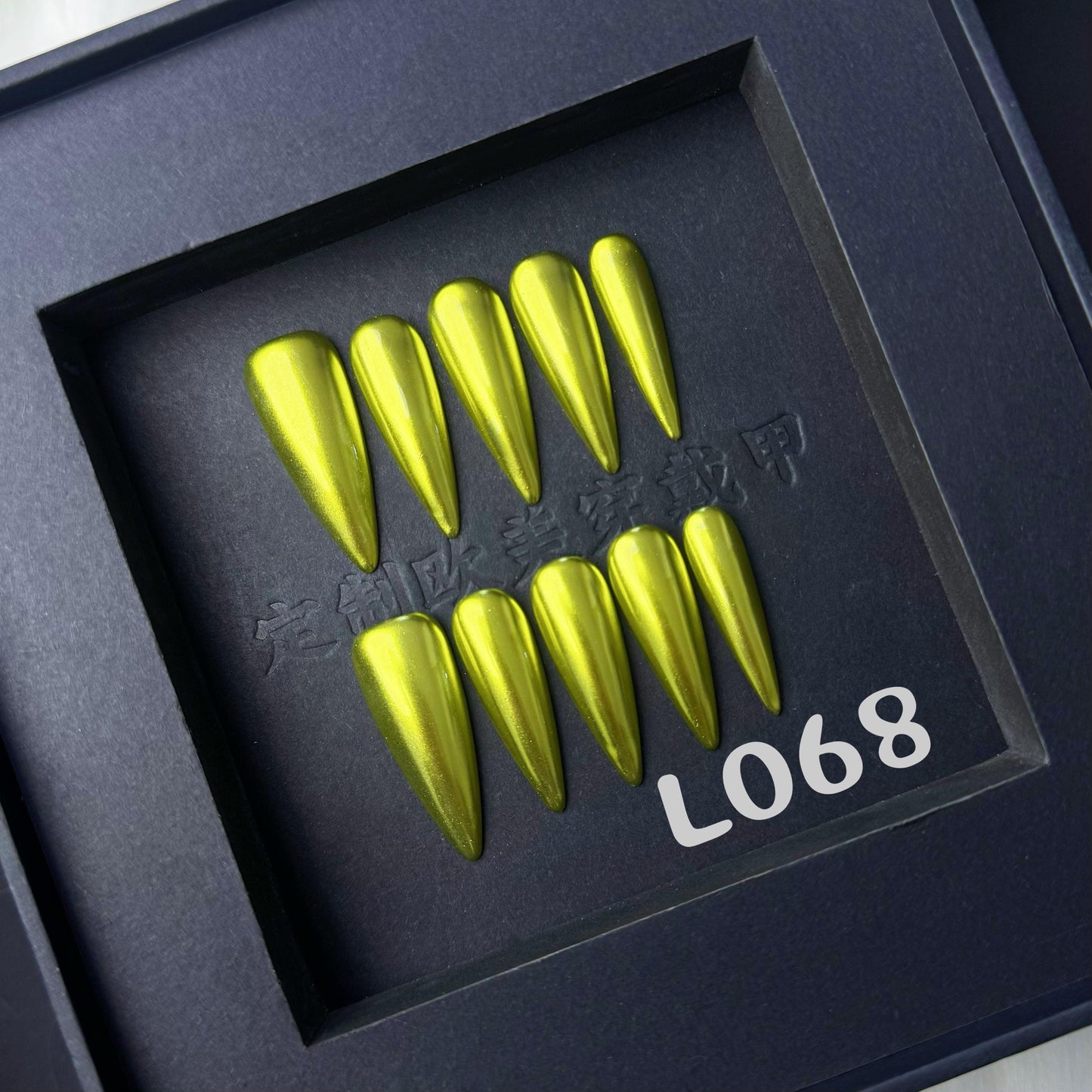 Handmade press on nail L068