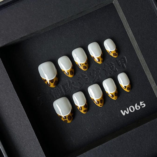 Handmade press on nail W065