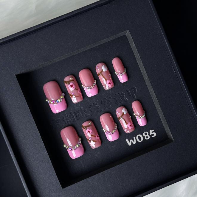 Handmade press on nail W085